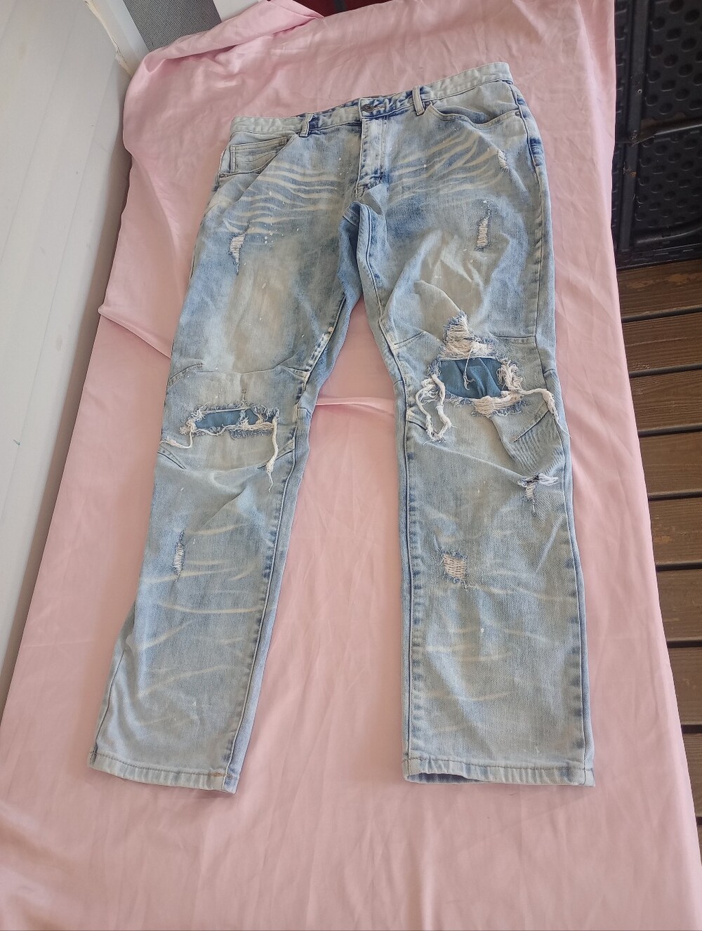 Smoke Rise Men's Light Blue Wash Distressed Jeans Size 36/32 Slim Fit